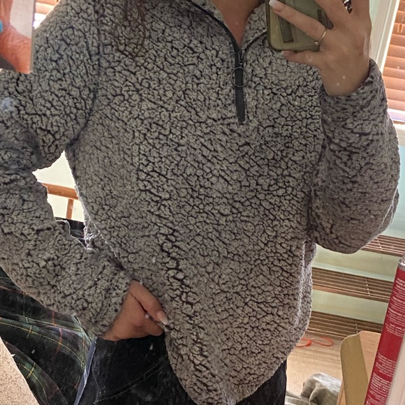 Sherpa Fleece Half-zip - Picture 4 of 4